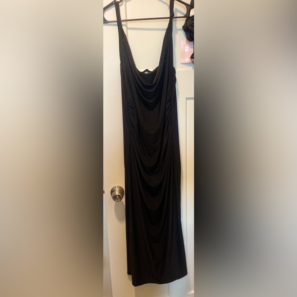 New Missguided Black Maternity Dress - Picture 3 of 4